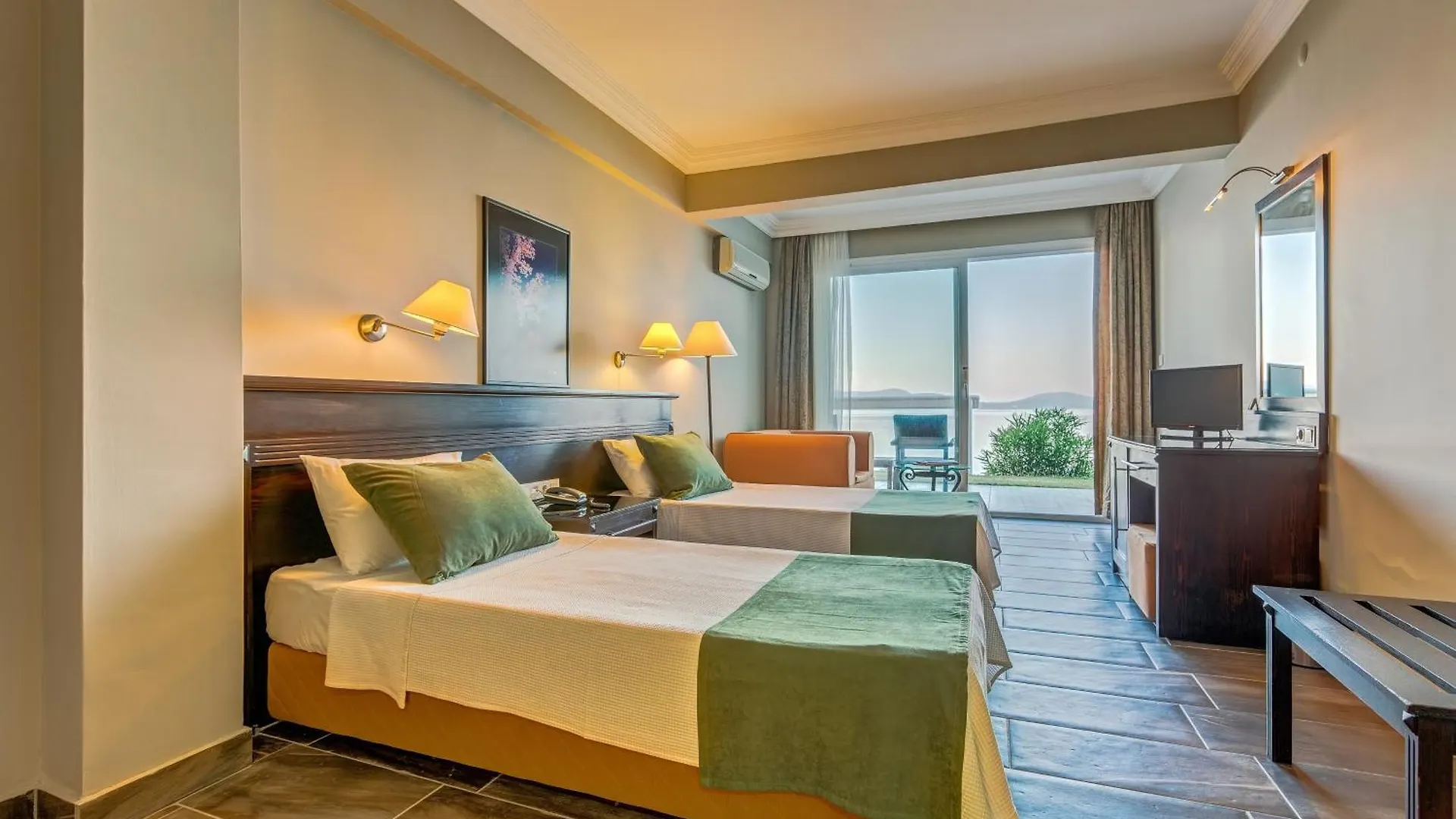 Cunda Hotel Ayvalı