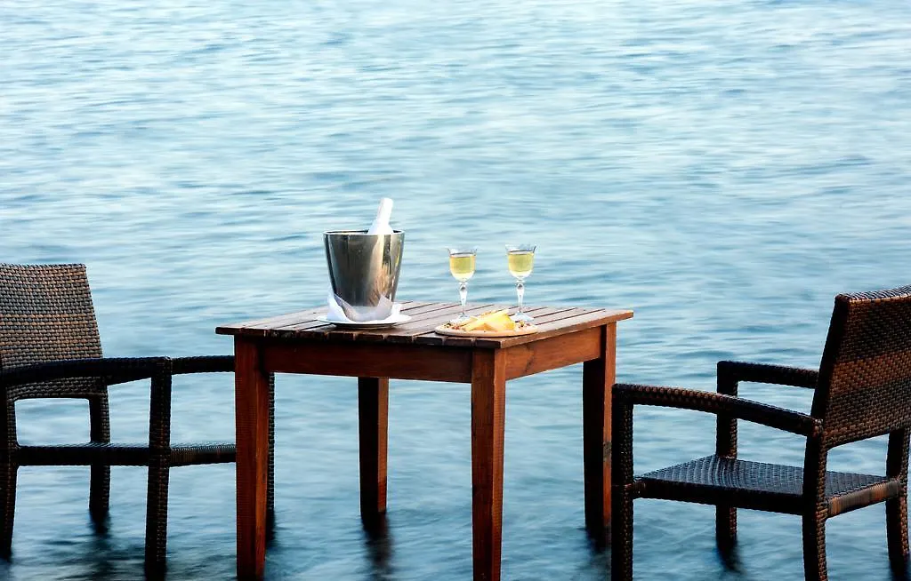 Cunda Hotel Ayvalı 2*,  تركيا