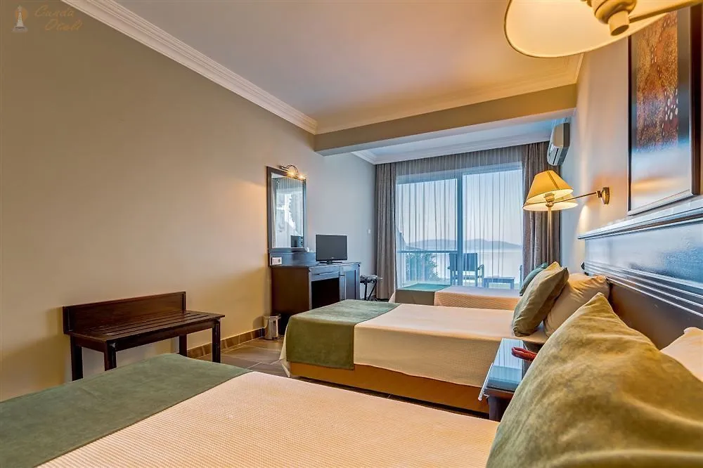 Cunda Hotel Ayvalı 2*,  تركيا